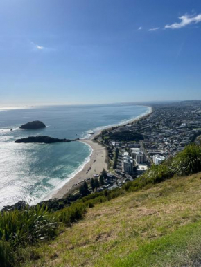 Mount Hub, Mt Maunganui